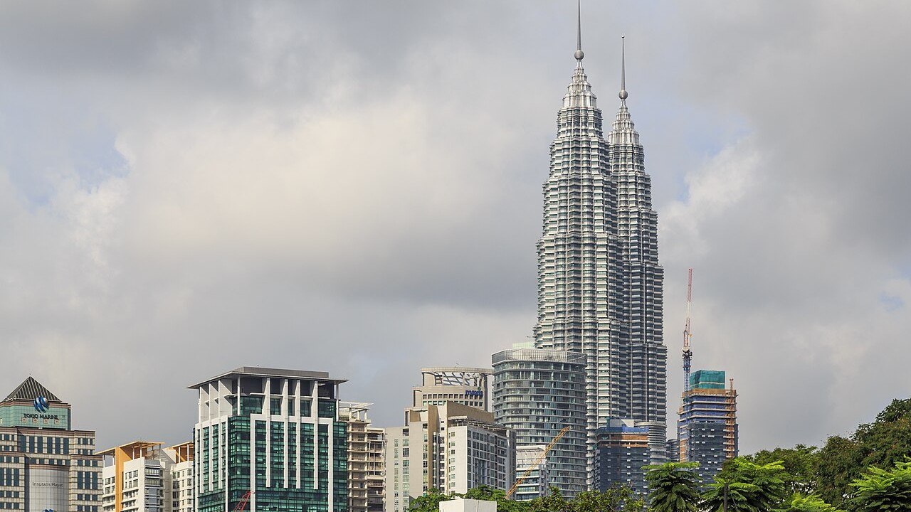 Petronas Twin Towers — Kuala Lumpur